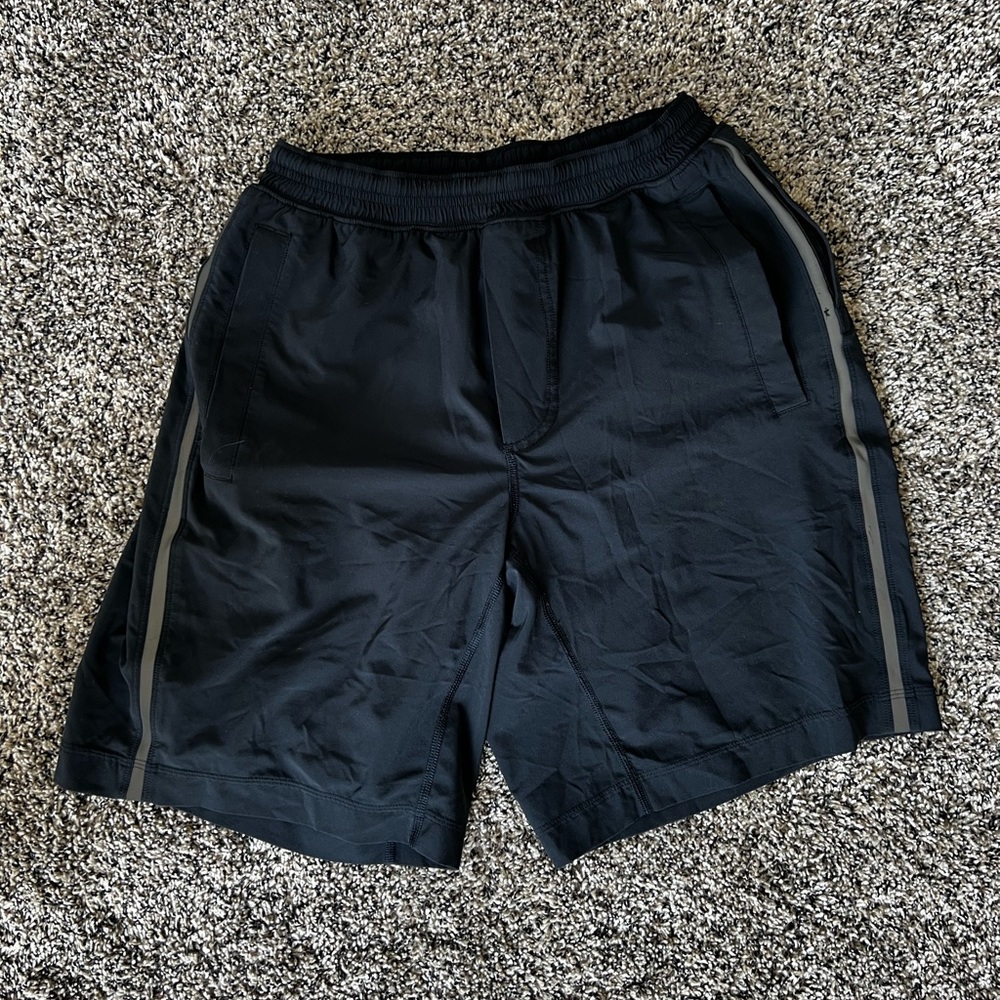 Pacebreaker 9” with Liner - lululemon mens medium